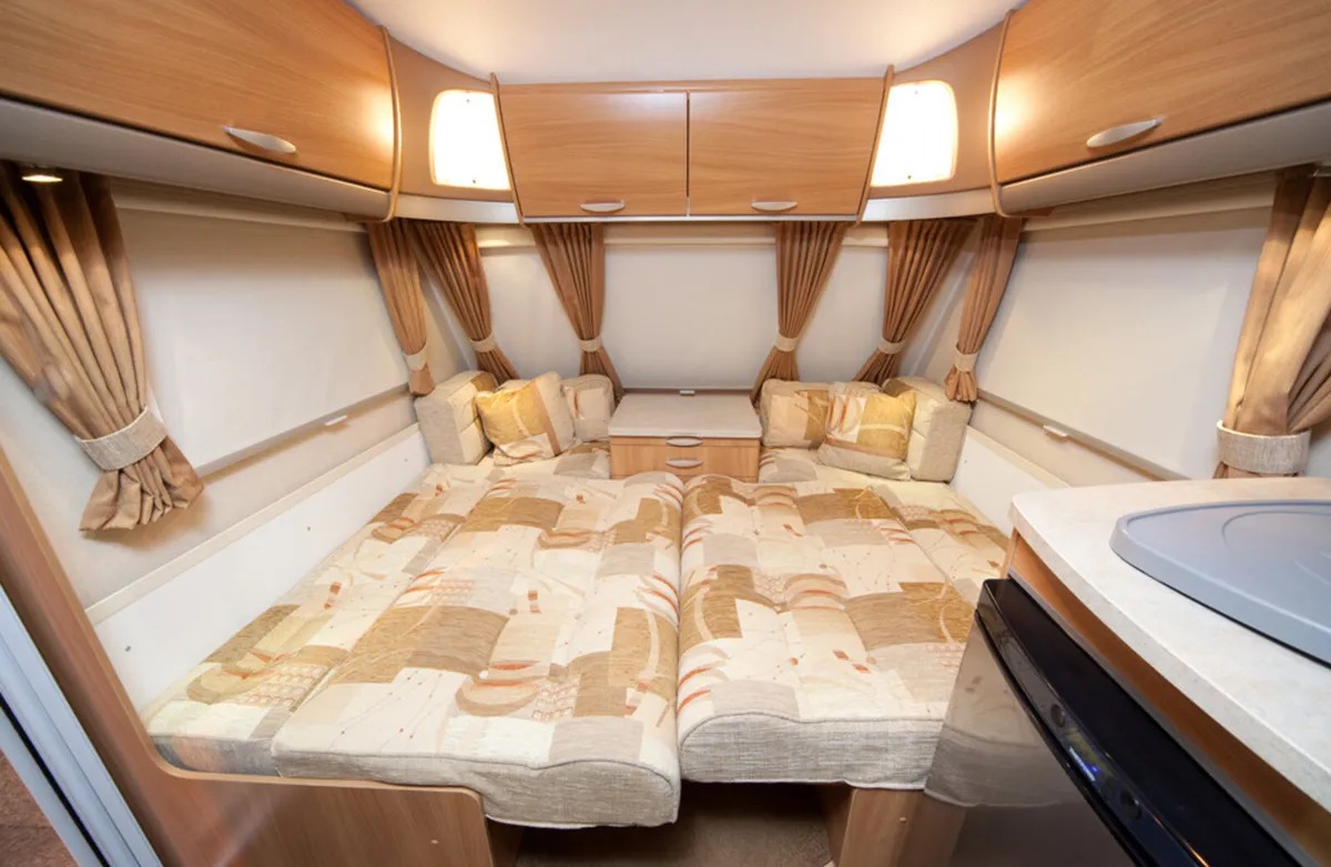 Swift Charisma 2010 4 Berth Caravan - Image 3
