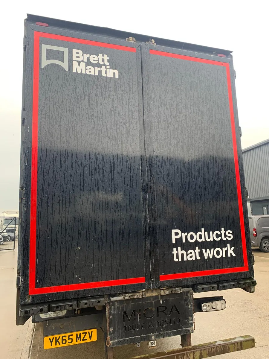 31ft Curtainside Part Double Deck Body - Image 4