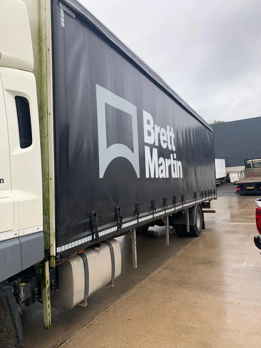 31ft Curtainside Part Double Deck Body - Image 1