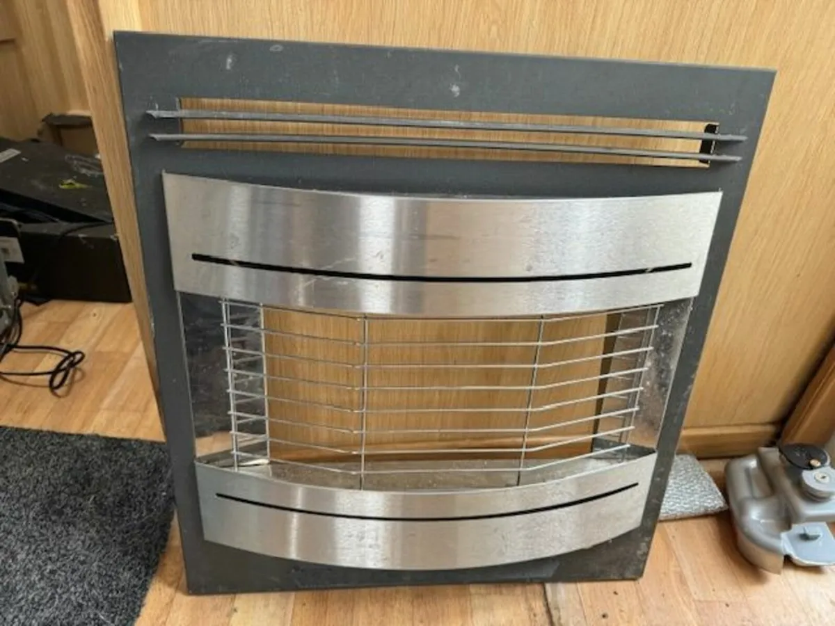 caravan parts - Image 1