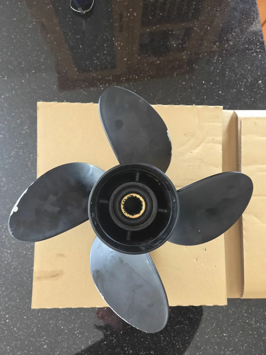 Outboard Propeller - Image 2