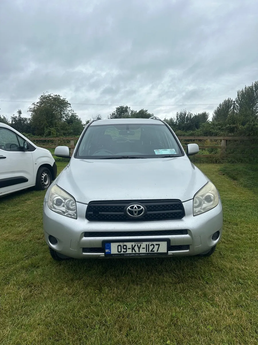Toyota RAV4 X4 2009 D4D - Image 2