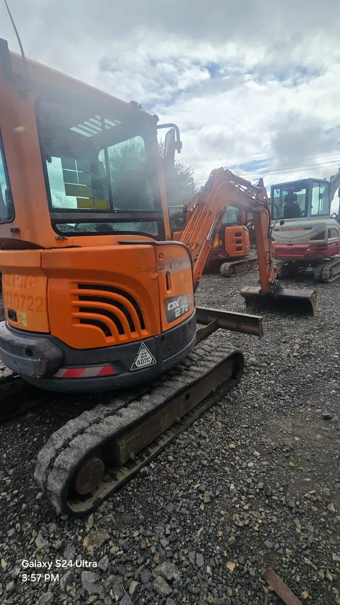 Doosan DX27Z - Image 2