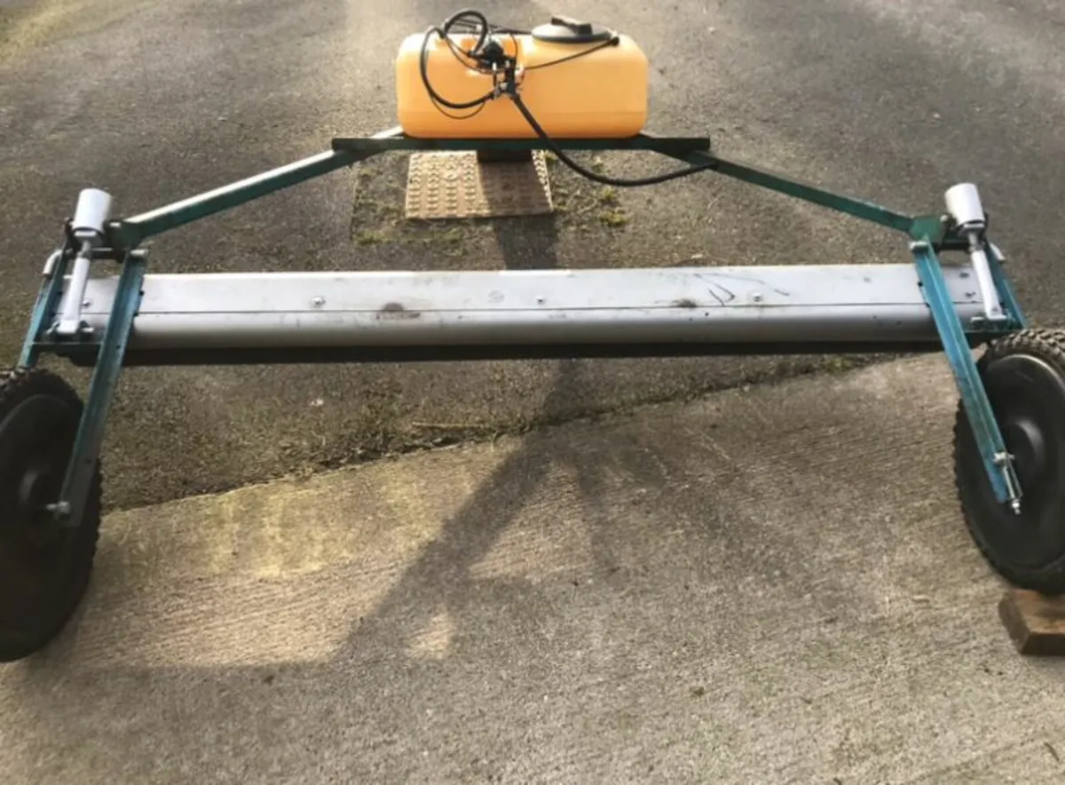 ROCO WEED WIPER - Image 1