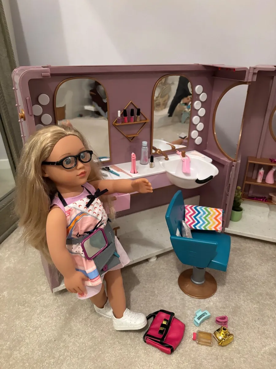 Our Generation Doll Bundle New €450 - Image 4