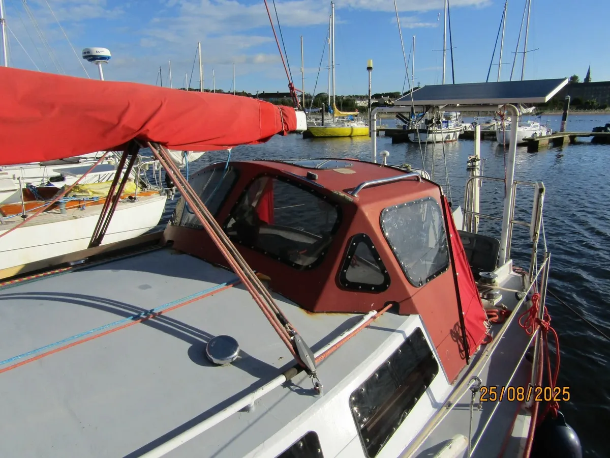 Sailing Yacht "sigma 30" - Image 4