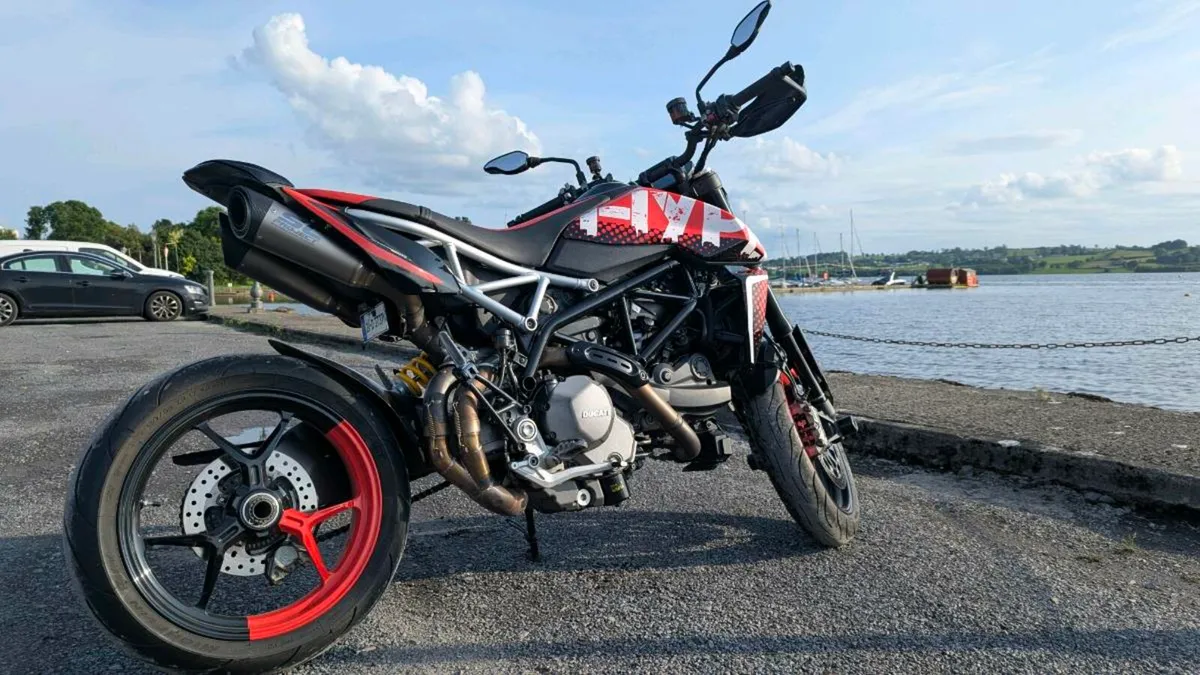 Ducati Hypermotard 950 RVE - Image 4