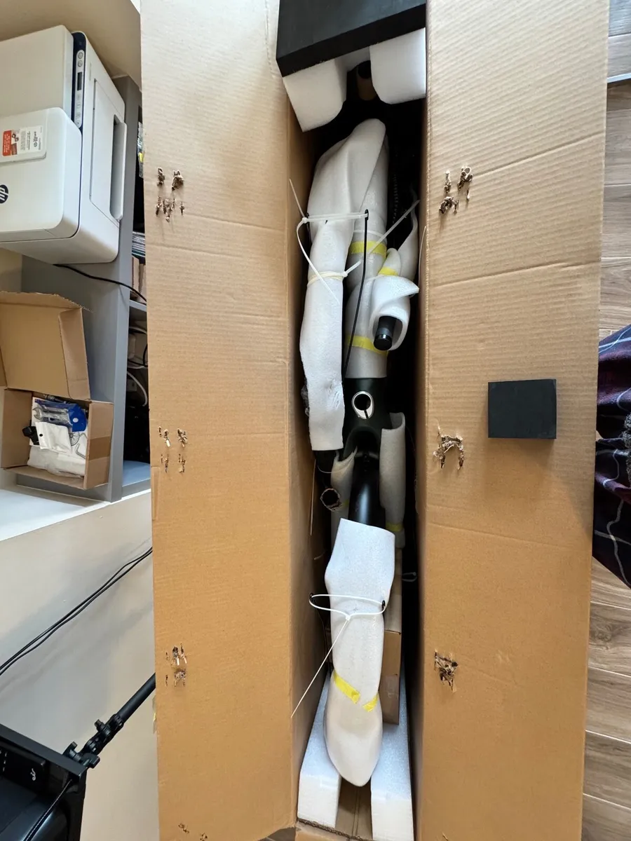 Engwe Mapfour N1 Pro Carbon Fiber eBike - Image 3