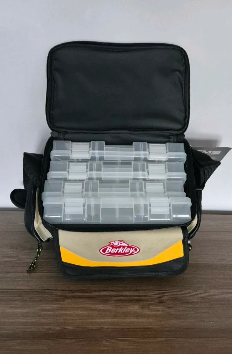 Fisching Bag+ 4 boxes - Image 2
