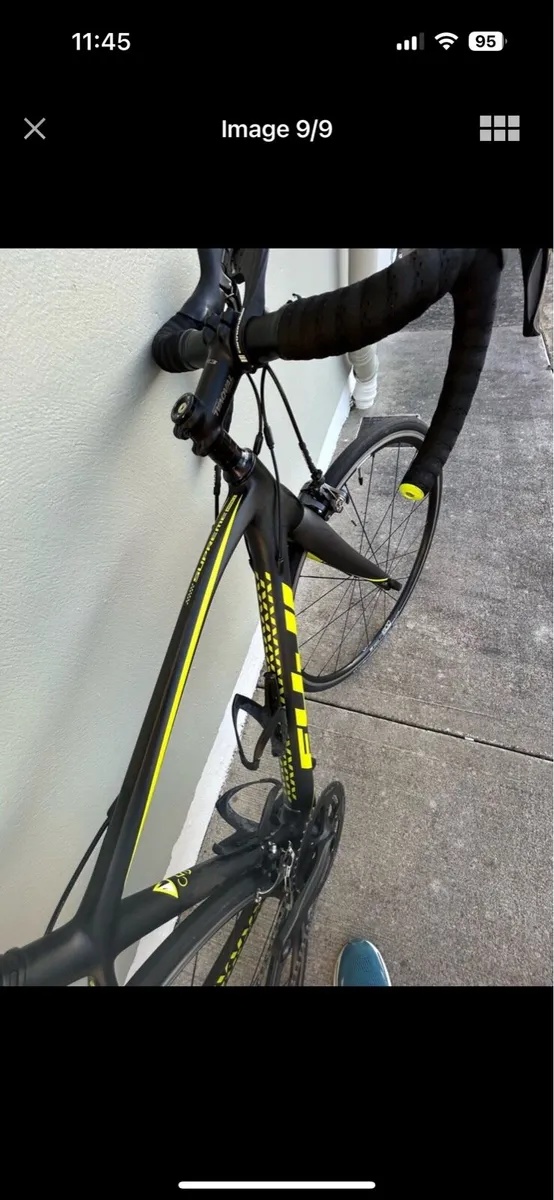 Ladies bicycle - Image 1