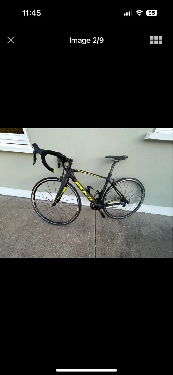 Ladies bicycle - Image 1