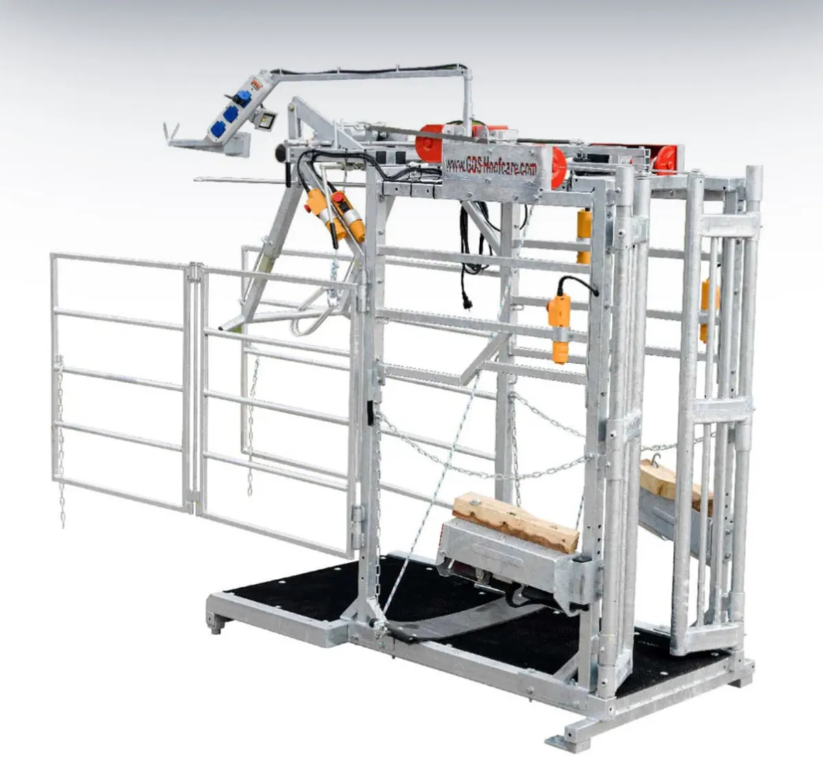 Hoof Trimming Crush - Image 1