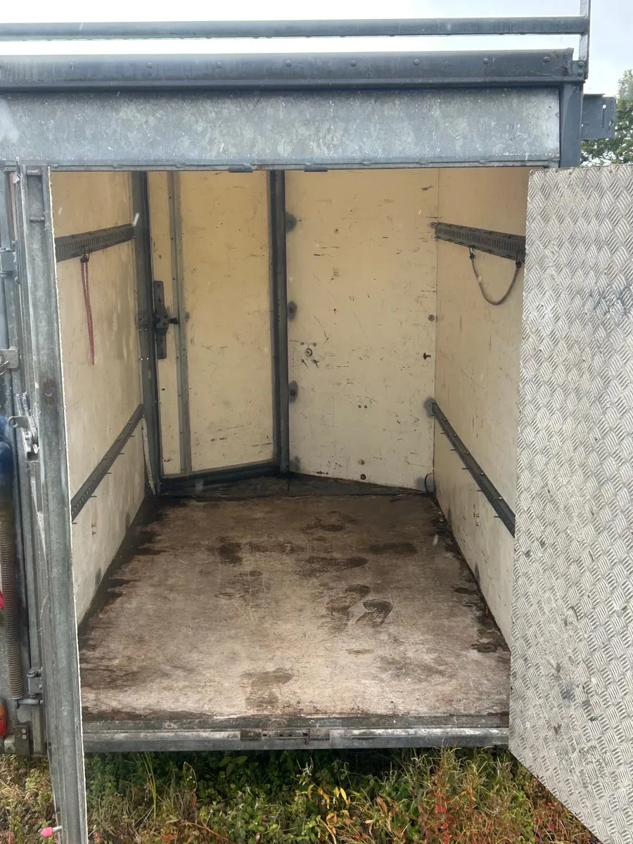 Ifor Williams box trailer reduced €2750 - Image 4