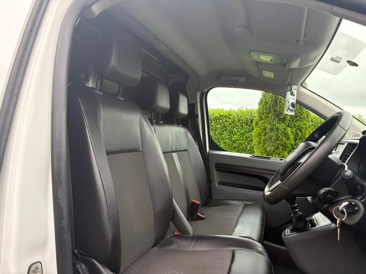 Opel Vivaro 2021 - Image 3