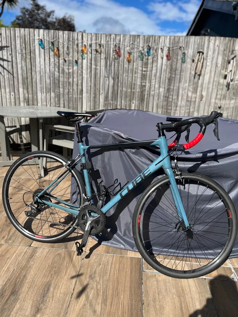 Cube Attain Road Bike