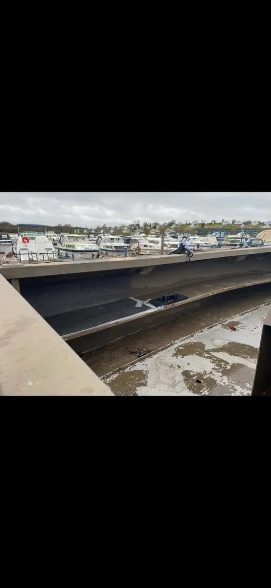 Aluminum duck boat - Image 3