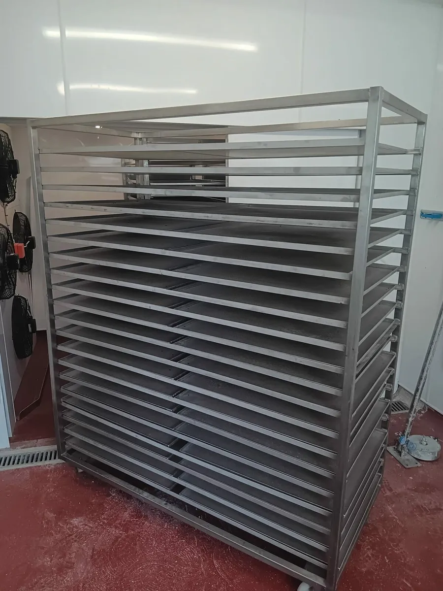 Catering trolleys from dehydrator - Image 1