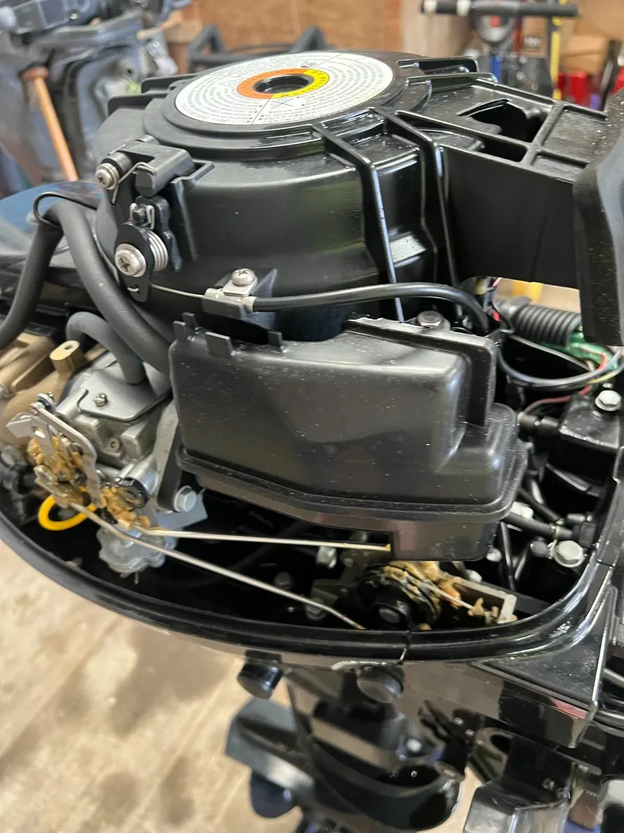Mariner 8HP FourStroke Outboard - Image 3