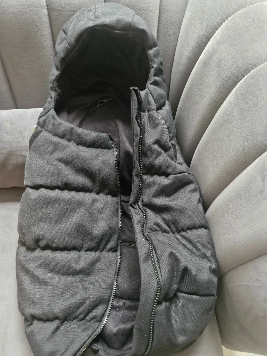 Maxi Cosi Car Seat Foot Muffs - Image 2