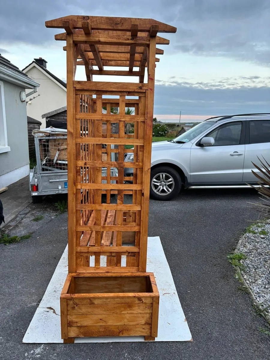 Bargain garden furniture - Image 4