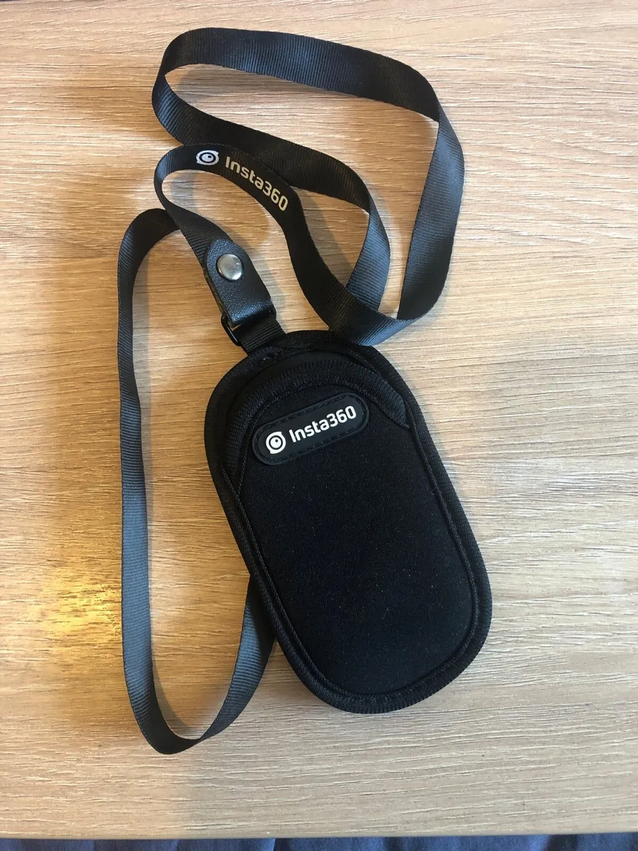 Insta360 one X + tripod - Image 3