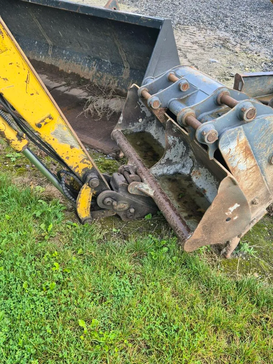 Komatzu pc30 - Image 4