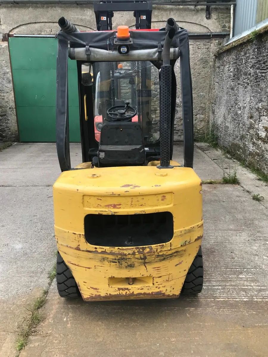 Forklift 3 ton - Image 2