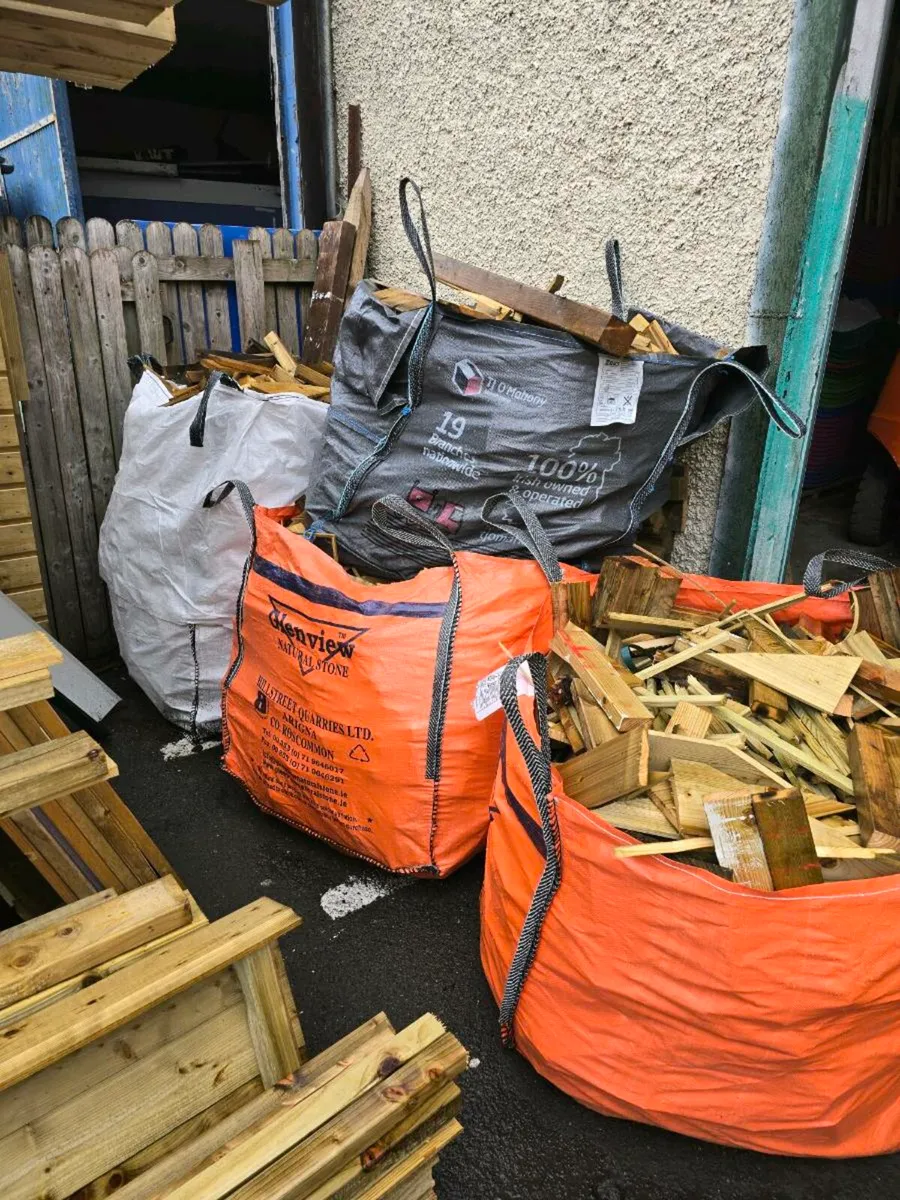 Wooden offcuts - Image 4