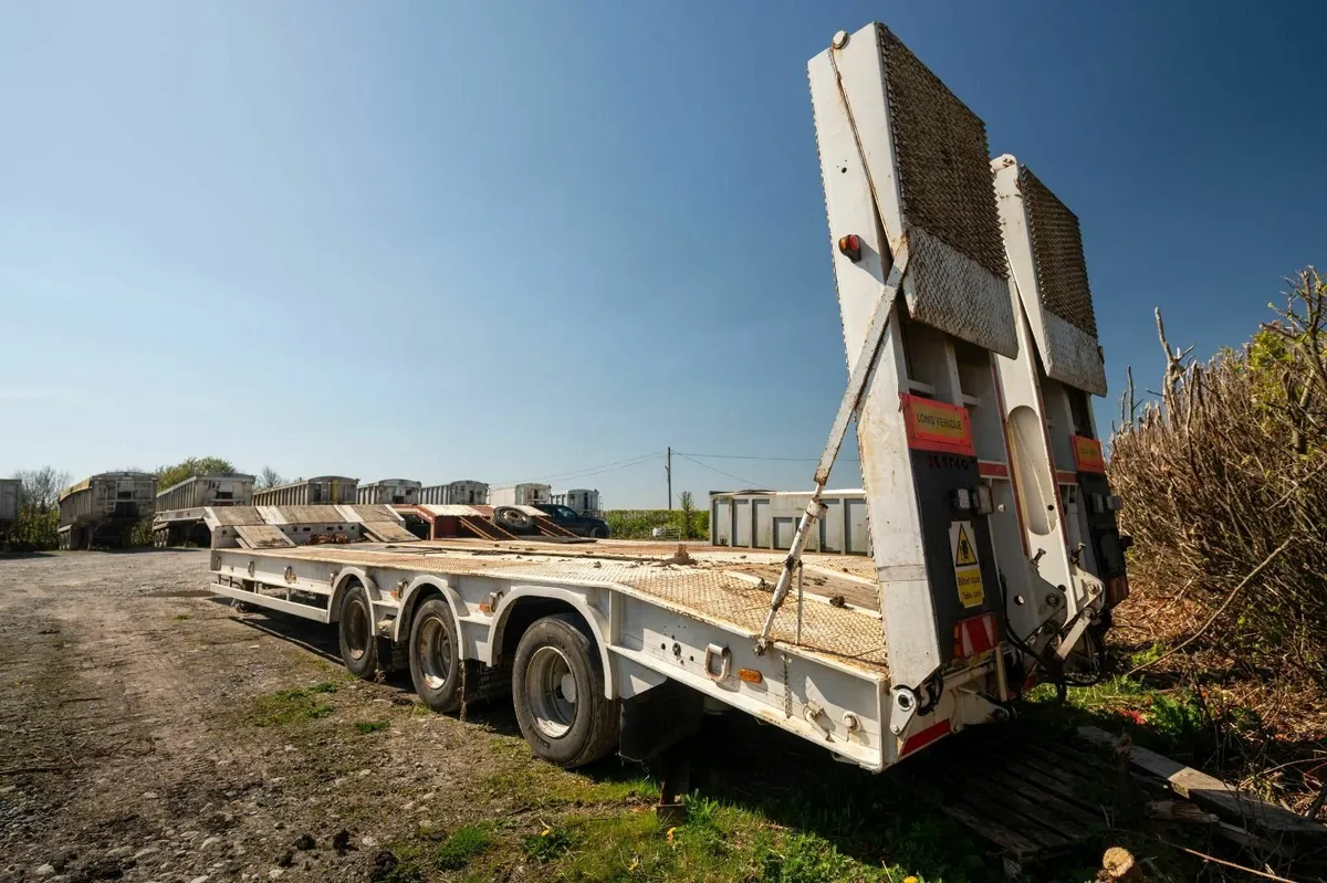 King Low Loader - Image 1