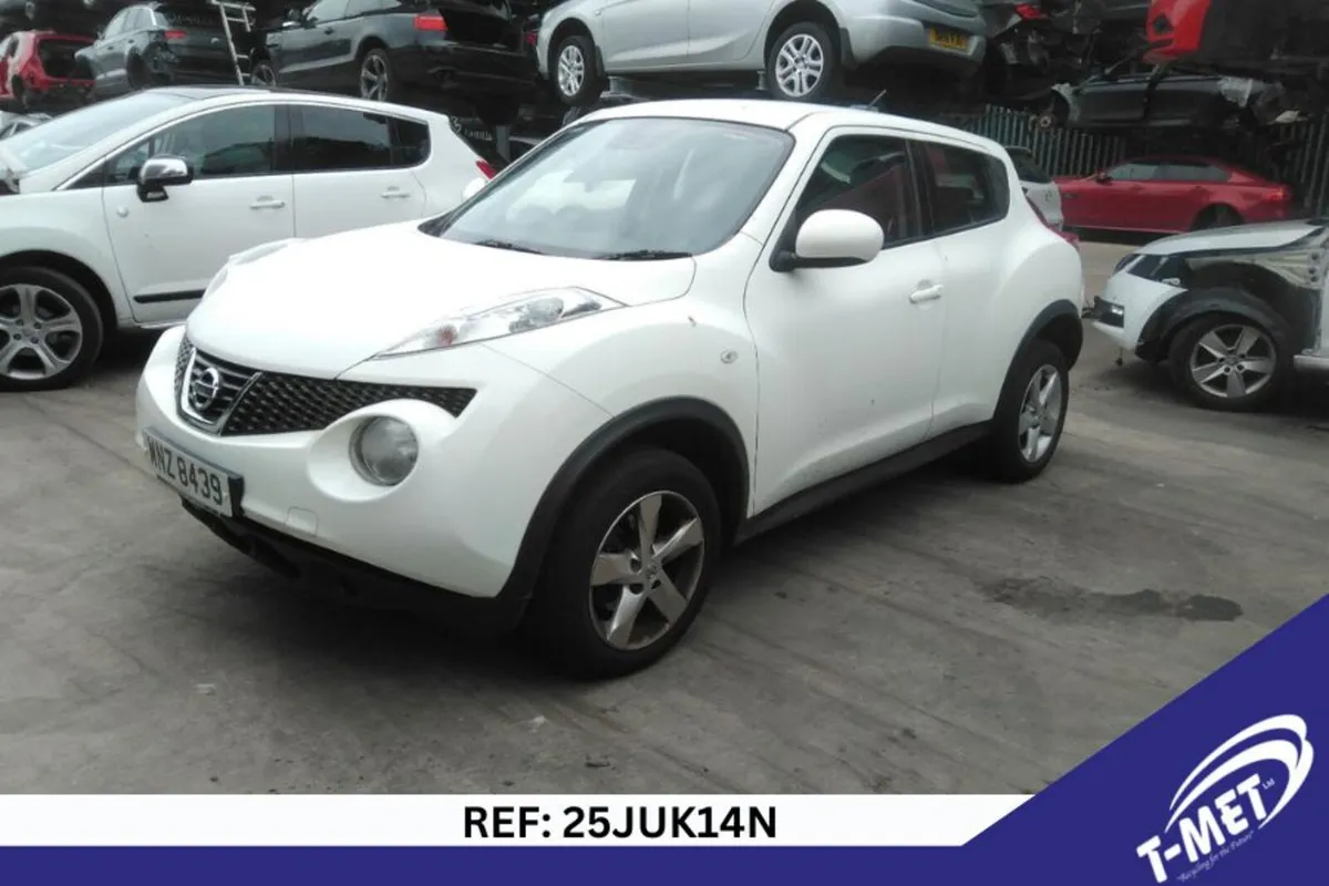 2013 NISSAN JUKE BREAKING FOR PARTS - Image 2