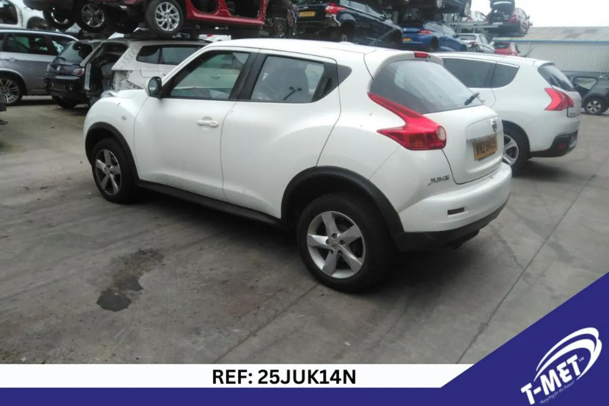 2013 NISSAN JUKE BREAKING FOR PARTS - Image 3