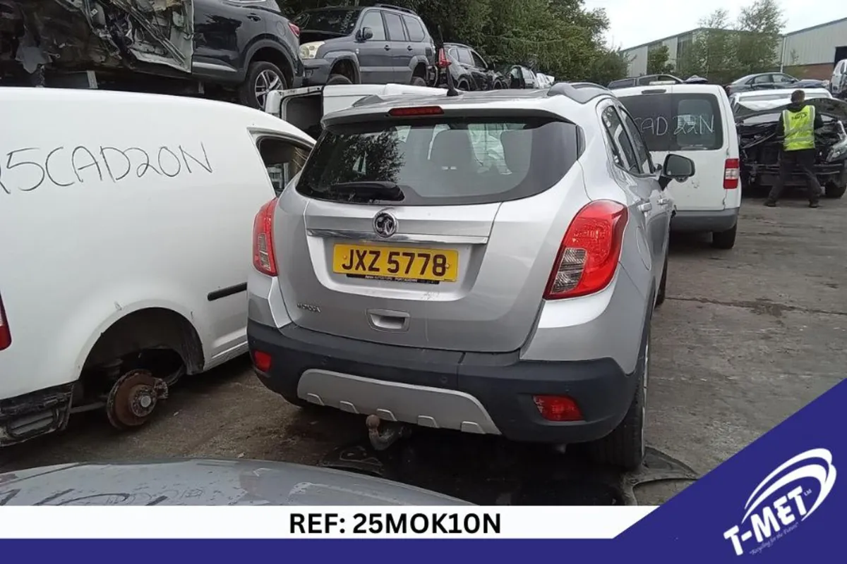 2015 VAUXHALL MOKKA BREAKING FOR PARTS - Image 3