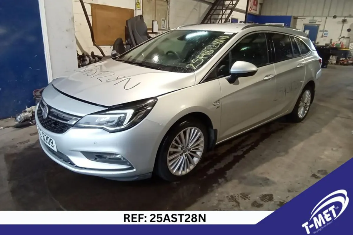 2016 VAUXHALL ASTRA BREAKING FOR PARTS - Image 1