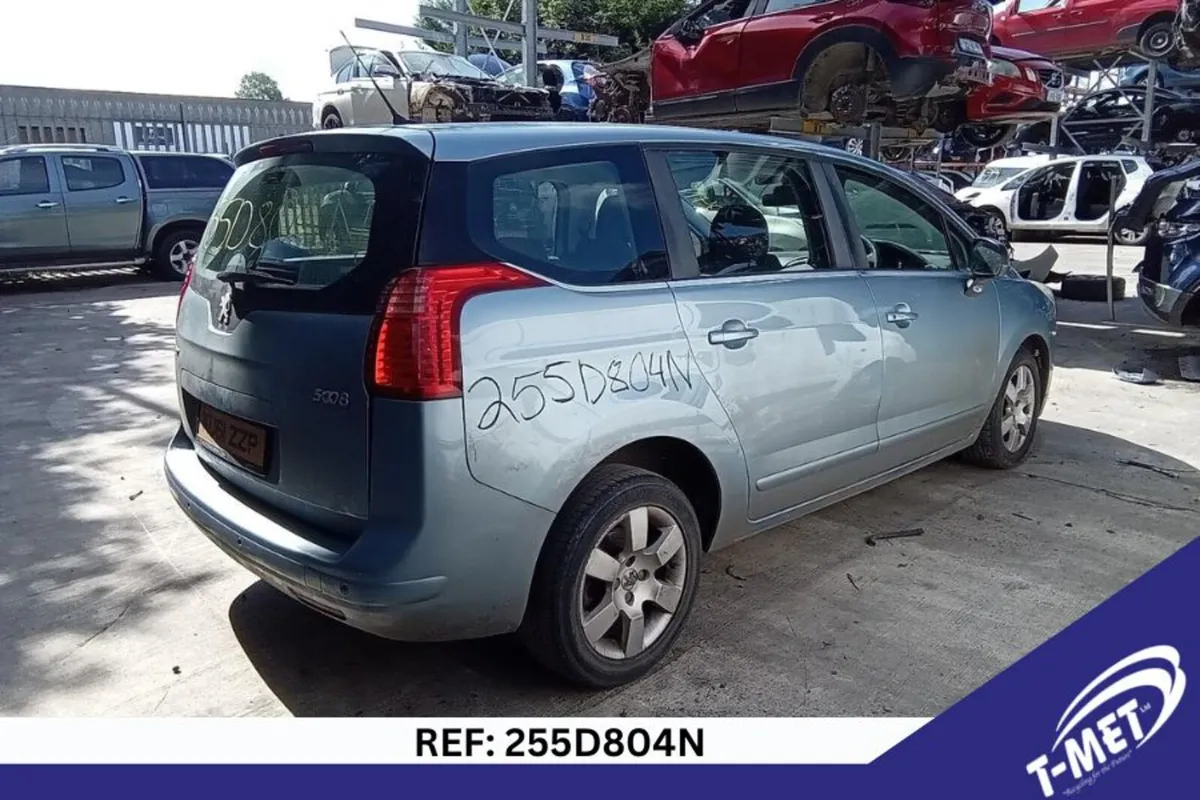 2011 PEUGEOT 5008 BREAKING FOR PARTS - Image 4