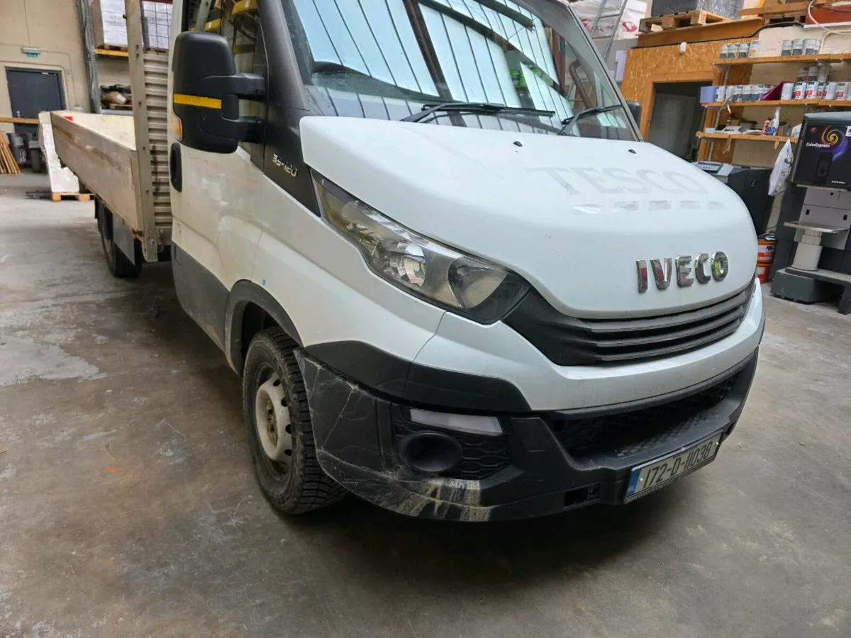 Iveco 3.5 ton flatbed truck - Image 1