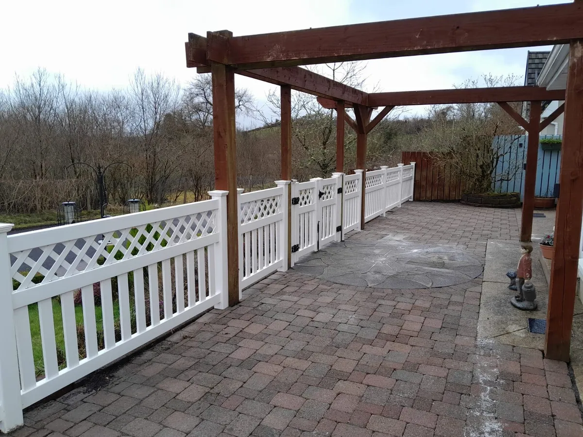 Pvc no maintenance fencing , - Image 3