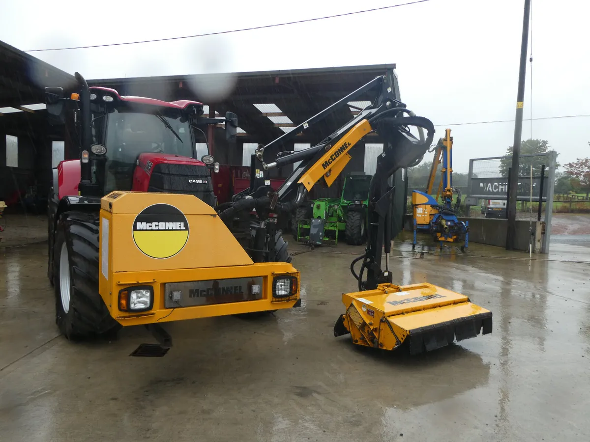 McConnel PA5360 Hedgecutter - Image 1