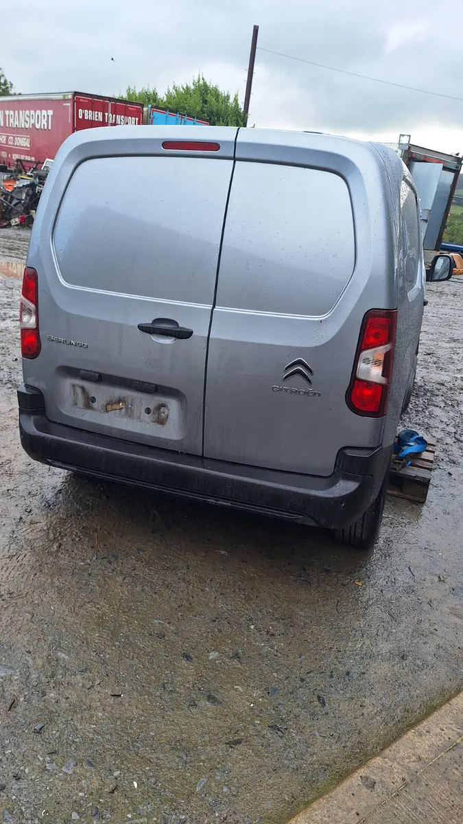 2023 Citroën Berlingo For Dismantling - Image 3