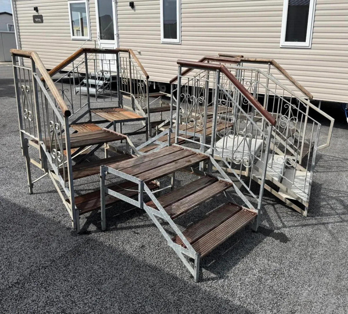 Second Hand galvanised caravan steps - Image 2