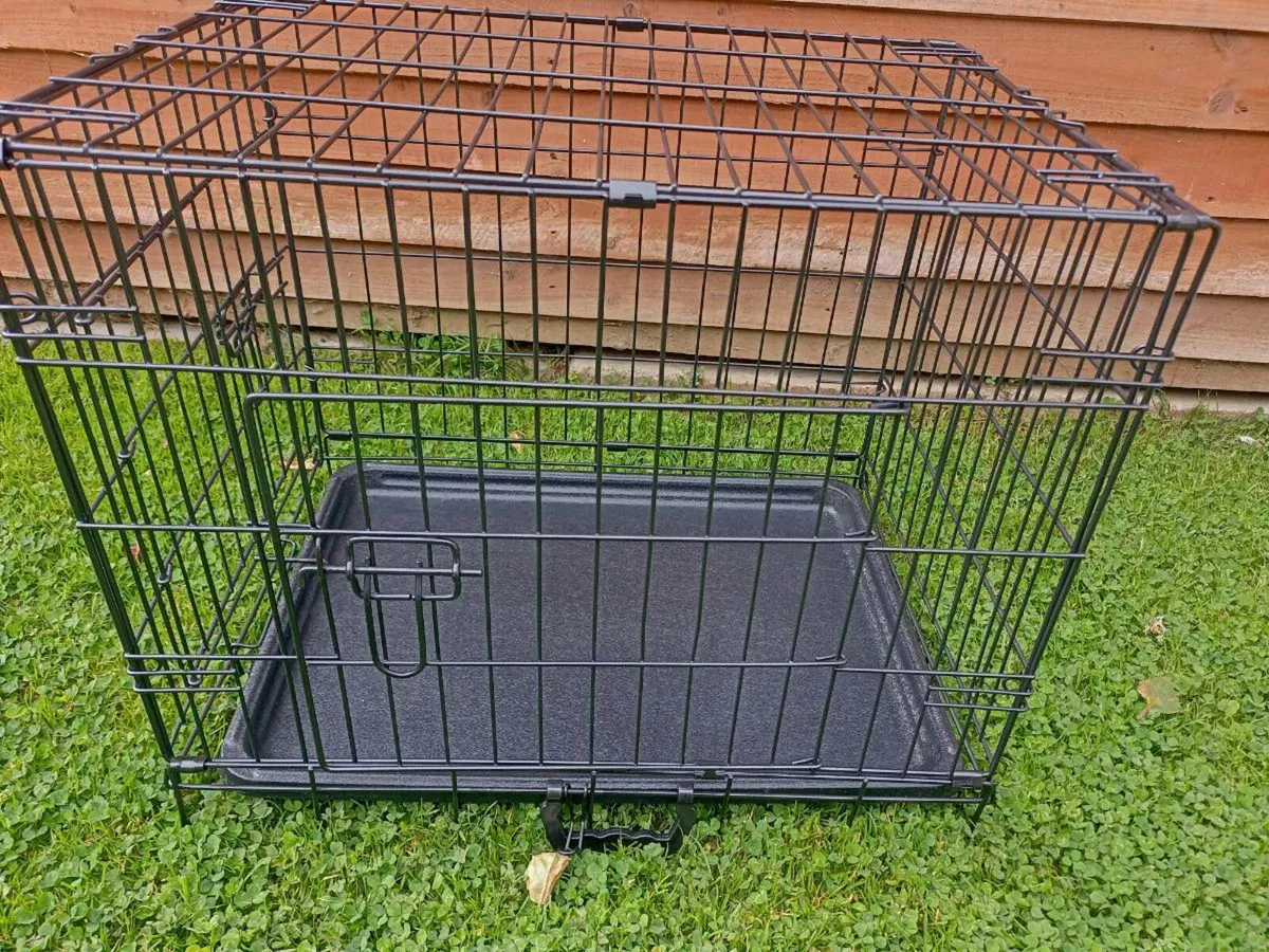 Small dog travel crate - Image 3