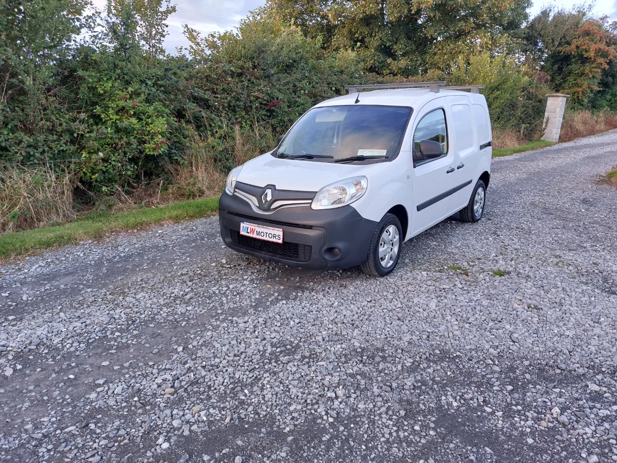 Renault Kangoo 2018 New CVRT and Taxed - Image 3