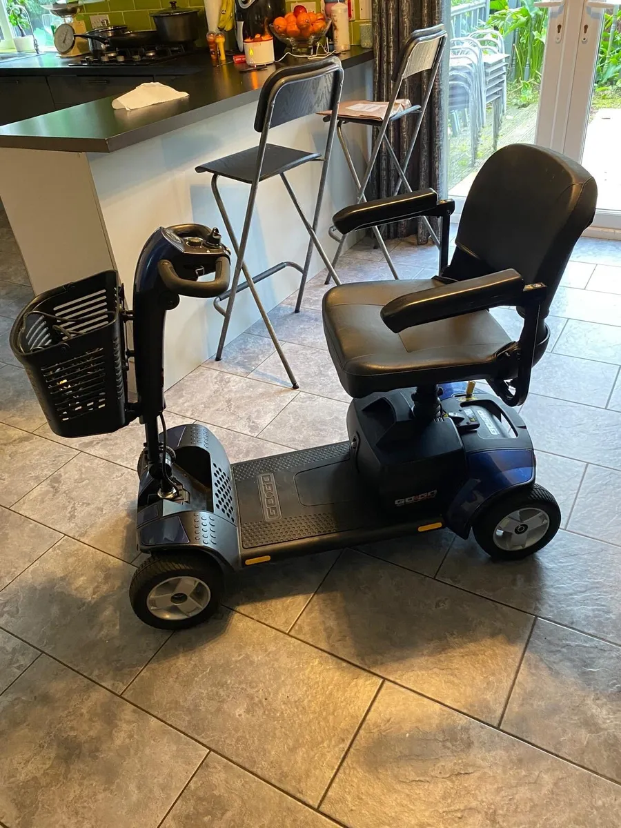 Electric mobility scooter - Image 2