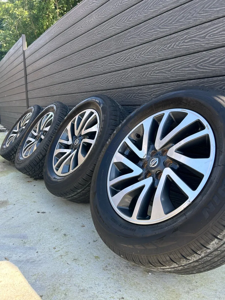 18” GENUINE NISSAN NIVARA ALLOY WHEELS & TYRES - Image 1