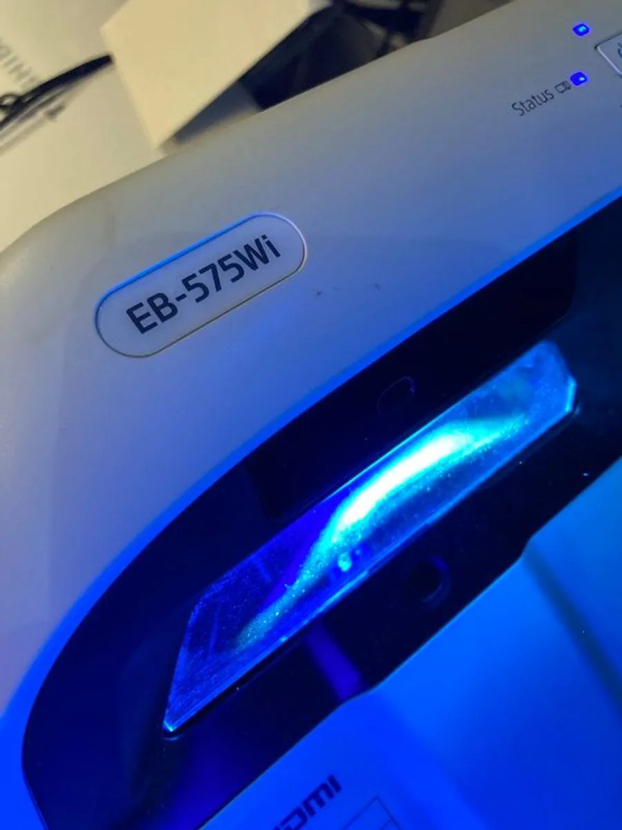 Epson EB-575Wi WXGA HDMI HD Ready Ultra Short Throw 2700 Lumens Projector - Image 1