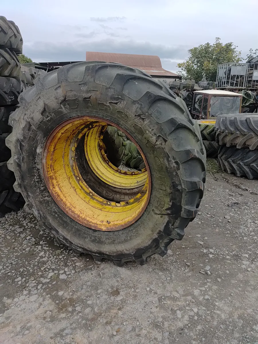 John deere - Image 1