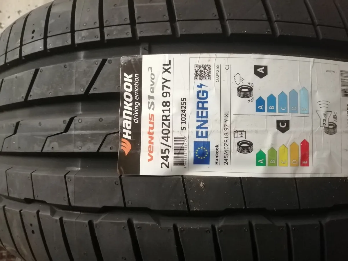 X 4  new Hankook Ventus S1 Evo3  (245/40/18) - Image 1