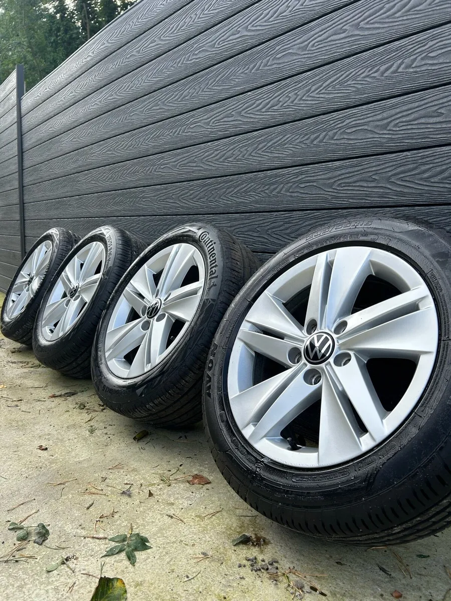 16” GENUINE VOLKSWAGEN GOLF ALLOY WHEELS & TYRES - Image 1