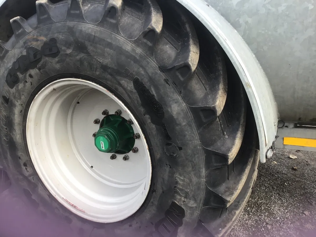 Slurry tank - Image 4