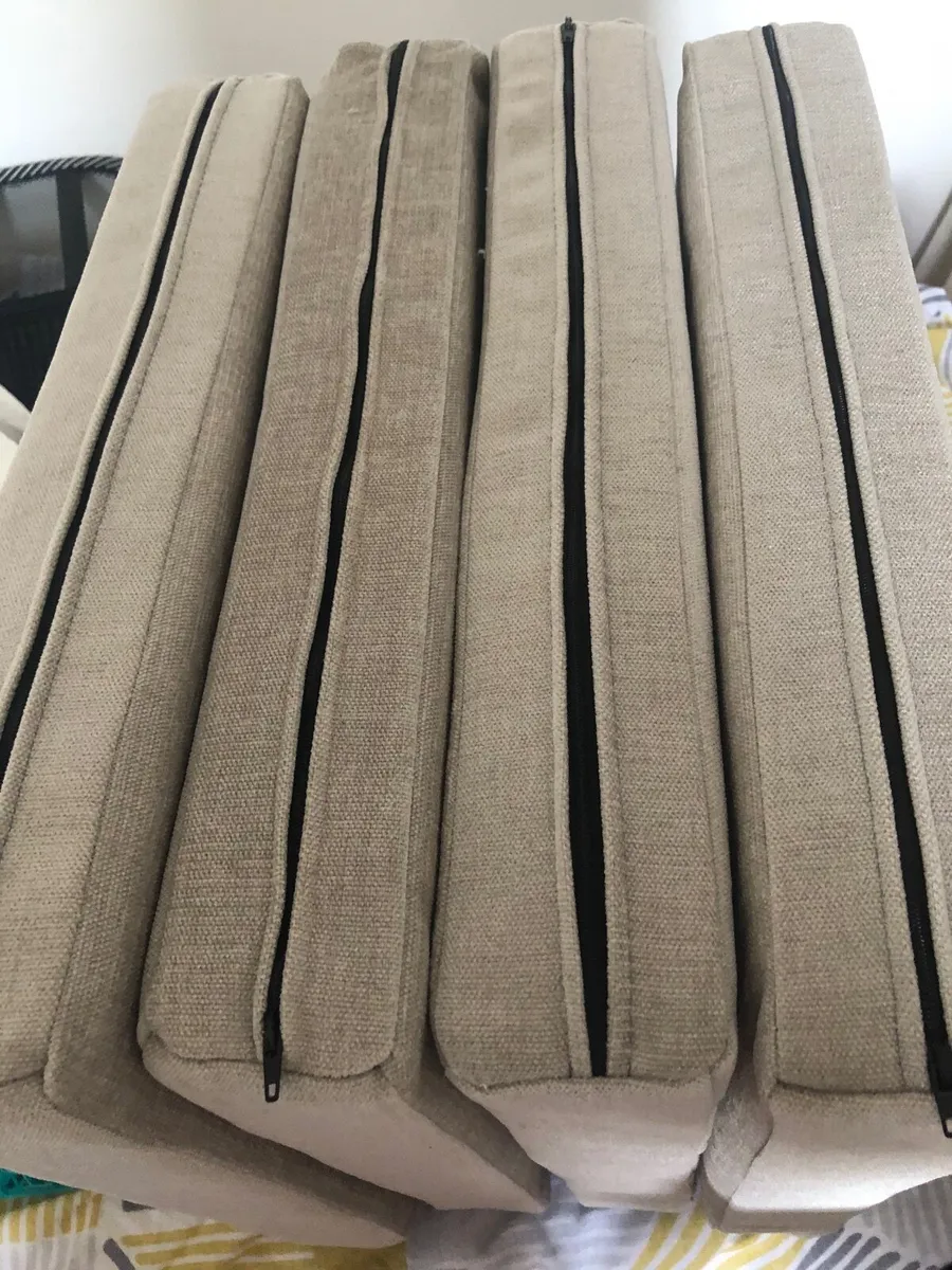 4 Newly Covered Cushions plus 17ft Extra Material - Image 3