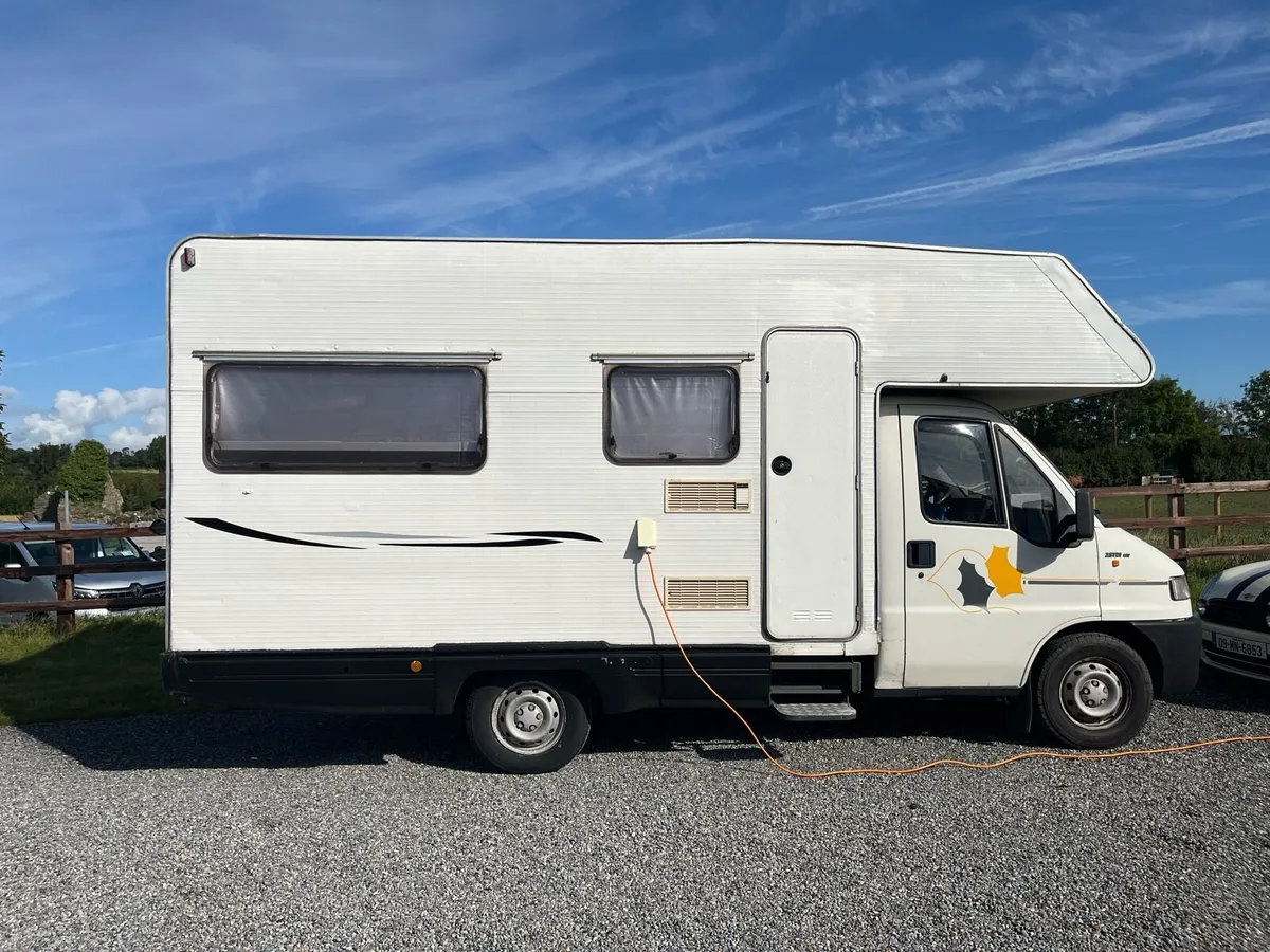 Fiat Campervan - Image 2